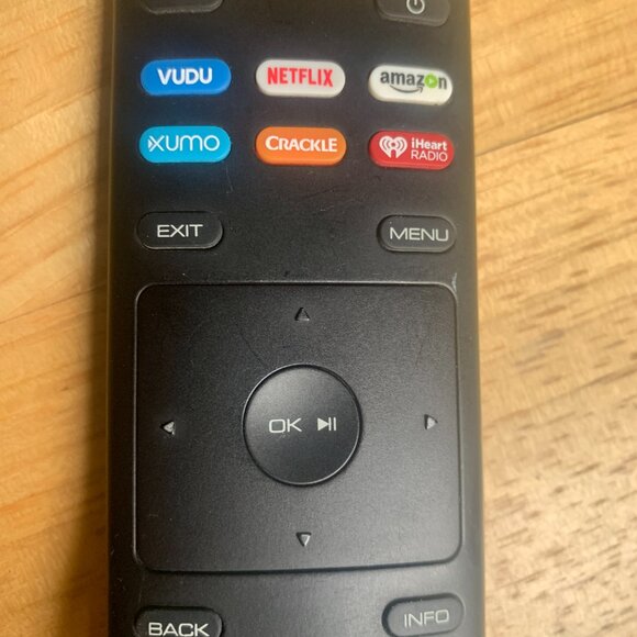 Genuine OEM Vizio Smart LCD LED TV Remote XRT136 Vudu Amazon iheart Netflix - Picture 3 of 8